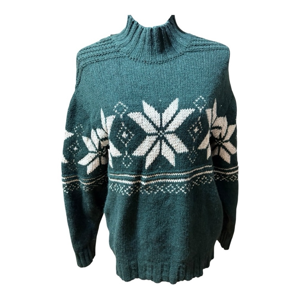 Vintage The Limited green sweater featuring a fair isle pattern and mock neck.